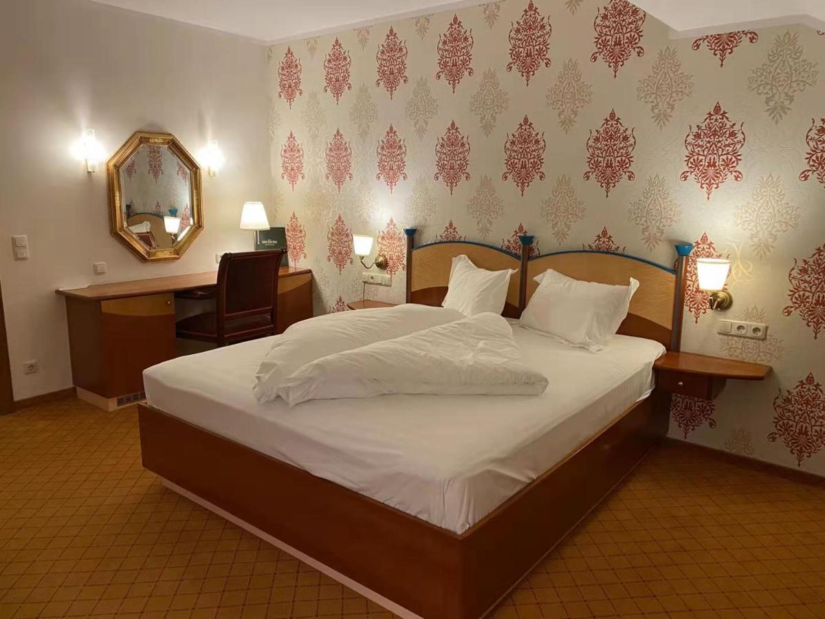 מילסטאט Hotel Kaiser Franz Josef מראה חיצוני תמונה