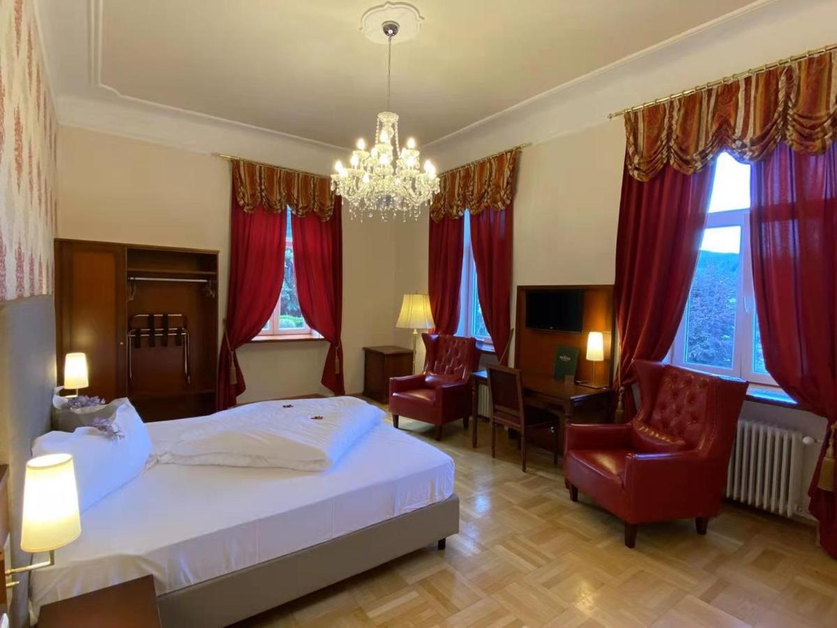 מילסטאט Hotel Kaiser Franz Josef מראה חיצוני תמונה